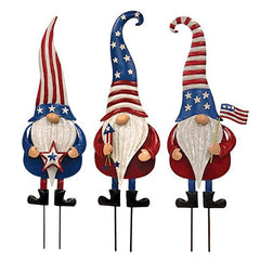 americana gnome garden stakes